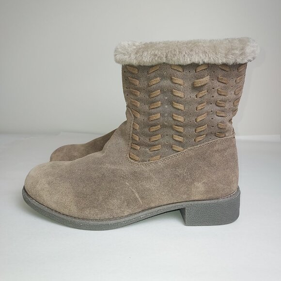 Abeo Bristol Suede Leather Shearling lined boots. - Picture 2 of 8